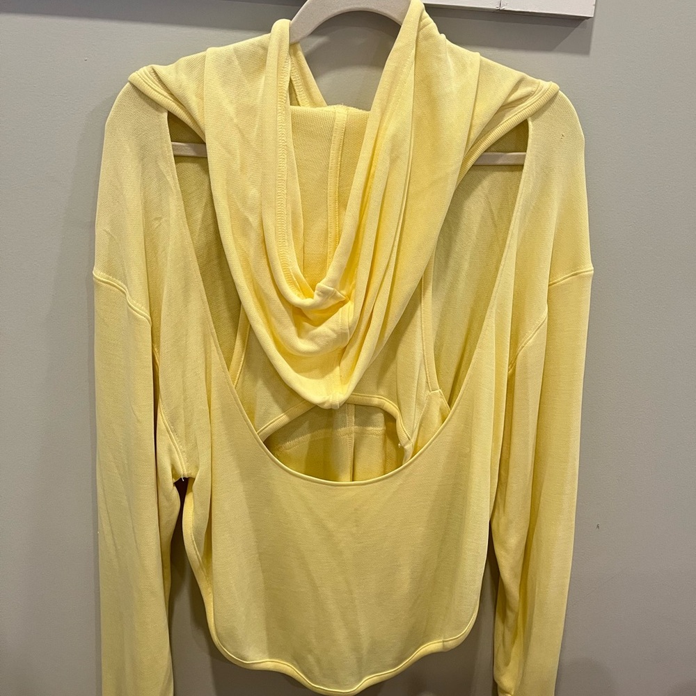 FREE PEOPLE MOVEMENT LIGHTWEIGHT CUTOUT SWEATSHIRT S